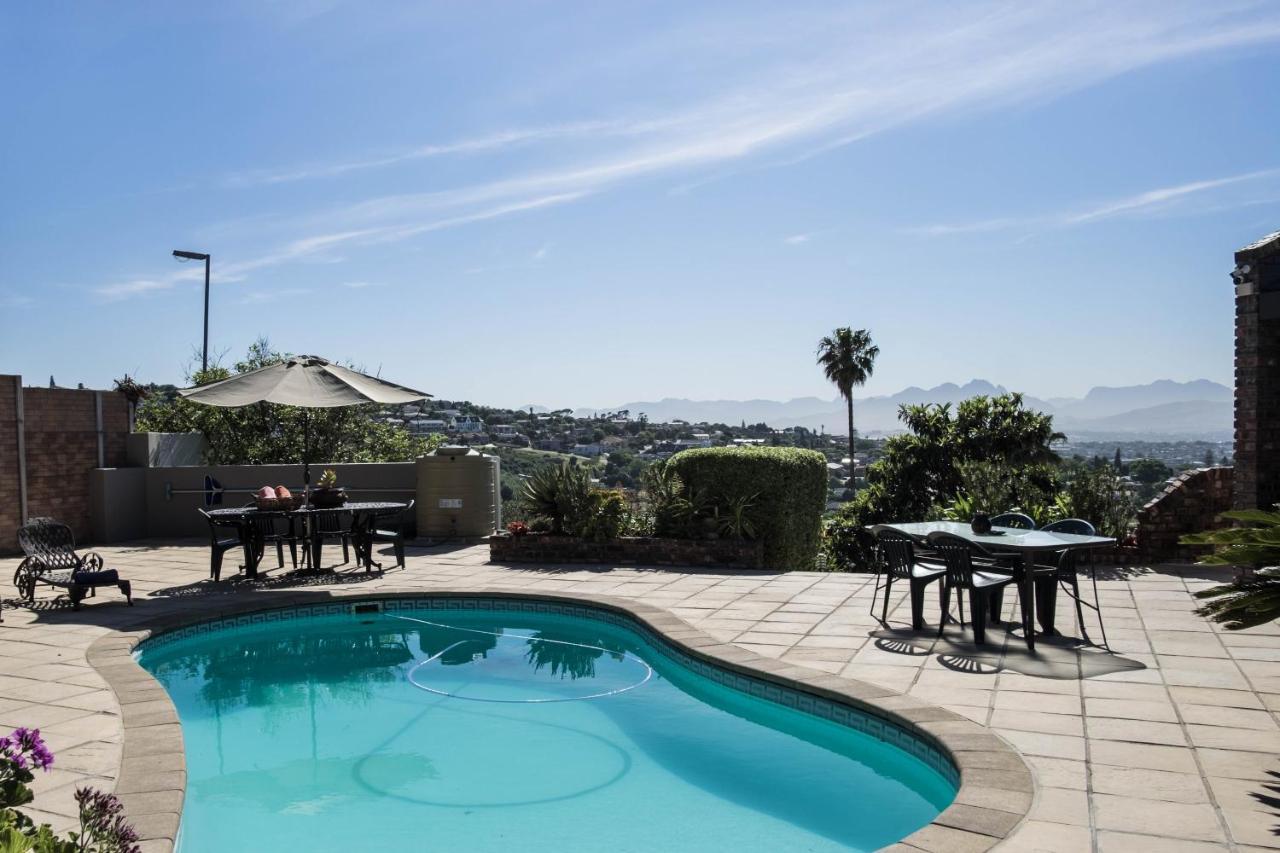 Hilltop Guesthouse Bellville Exterior photo